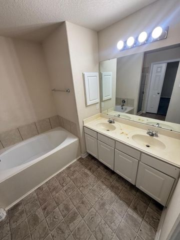 3207 Zephyr Glen Way, Houston, TX 77084