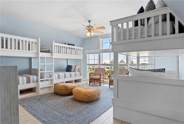 140 Social Circ 3-304, Port Aransas, TX 78373
