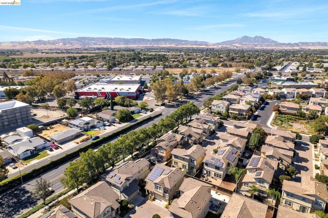 500 Verbena Court, Brentwood, CA 94513