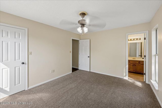 10475 Oak Leaf Drive, Olive Branch, MS 38654