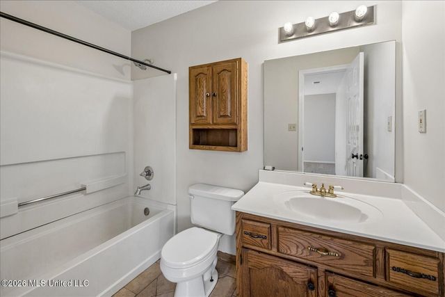 10475 Oak Leaf Drive, Olive Branch, MS 38654