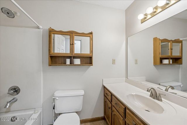 10475 Oak Leaf Drive, Olive Branch, MS 38654
