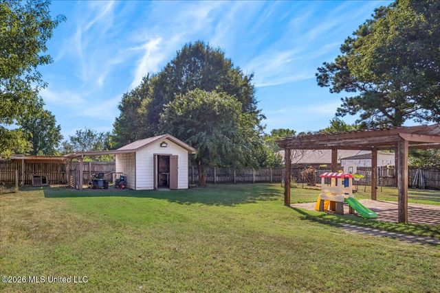10475 Oak Leaf Drive, Olive Branch, MS 38654