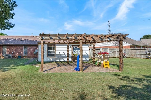 10475 Oak Leaf Drive, Olive Branch, MS 38654