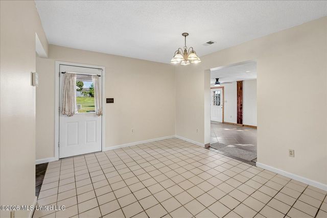 10475 Oak Leaf Drive, Olive Branch, MS 38654