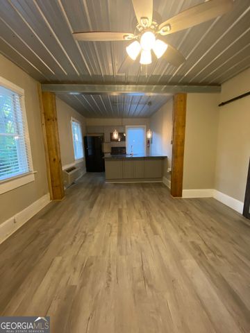 323 The Plaza 3, Athens, GA 30606