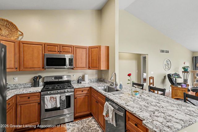 16090 Park Lake Road, East Lansing, MI 48823