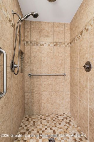 16090 Park Lake Road, East Lansing, MI 48823