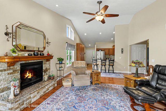 16090 Park Lake Road, East Lansing, MI 48823