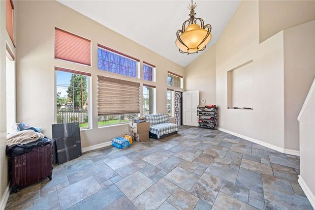 1010 W Wilson Street, Pomona, CA 91768