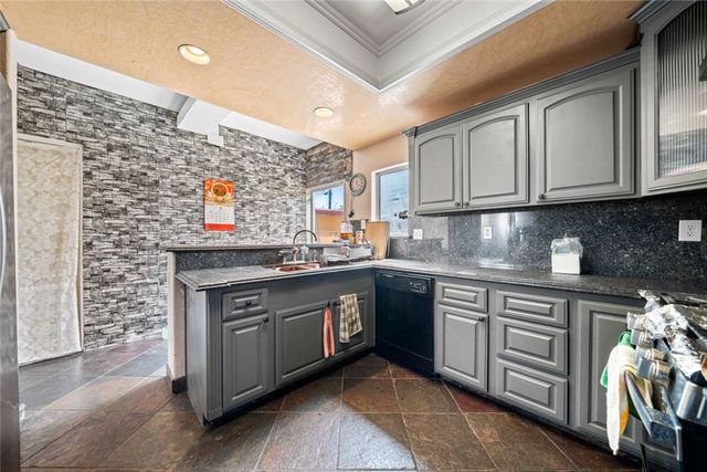 1010 W Wilson Street, Pomona, CA 91768