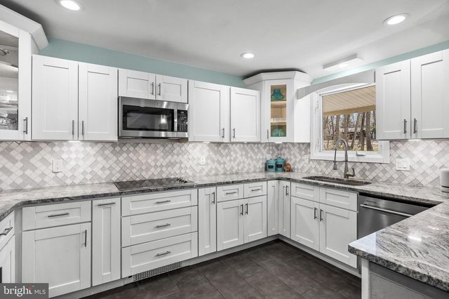 157 CONAWAGA TRL, Medford Lakes, NJ 08055