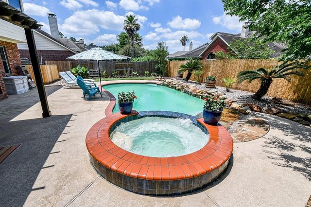 3119 Noel Court, Pearland, TX 77584
