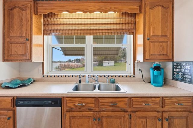 585 SELLARS DRIVE, Lake Alfred, FL 33850