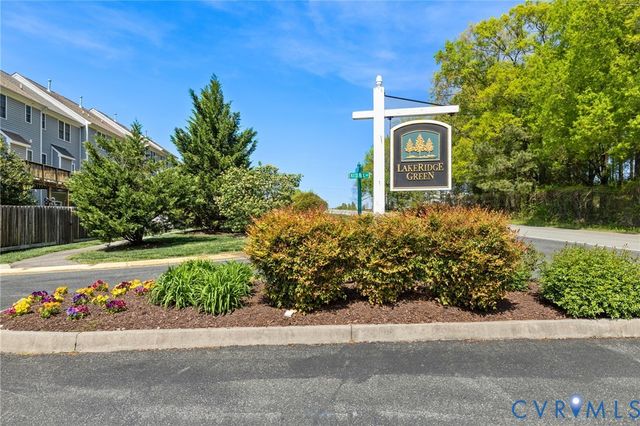 10245 Kestrel Dr, Ashland, VA 23005