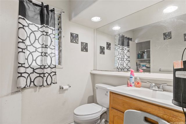 85-945 Mill Street, Waianae, HI 96792