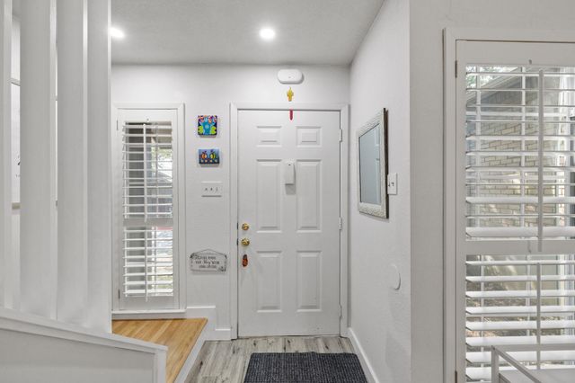 1015 E Yager LN 115, Austin, TX 78753
