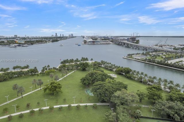 888 Biscayne Blvd 2409, Miami, FL 33132