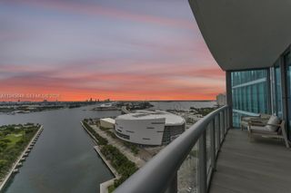 888 Biscayne Blvd 2409, Miami, FL 33132