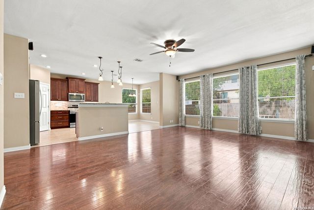 4719 EMDEN HOLW, San Antonio, TX 78247