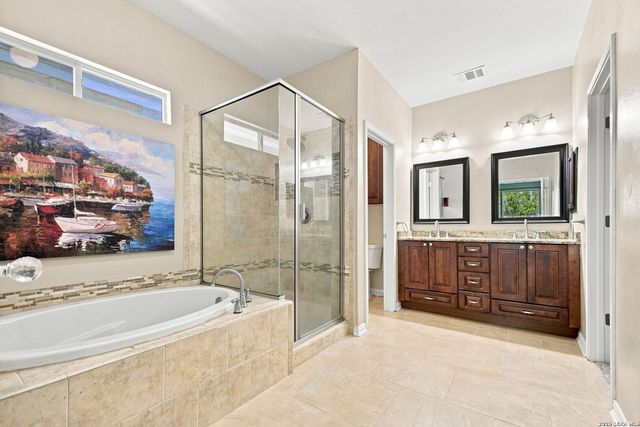 4719 EMDEN HOLW, San Antonio, TX 78247