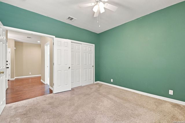 4719 EMDEN HOLW, San Antonio, TX 78247