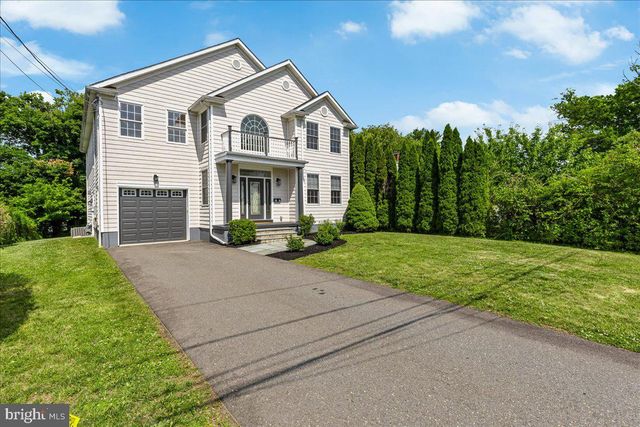 35 LEAVITT LN, Princeton, NJ 08540