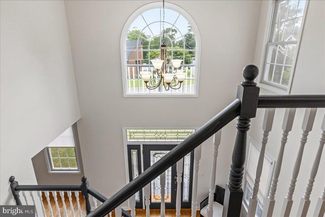 35 LEAVITT LN, Princeton, NJ 08540