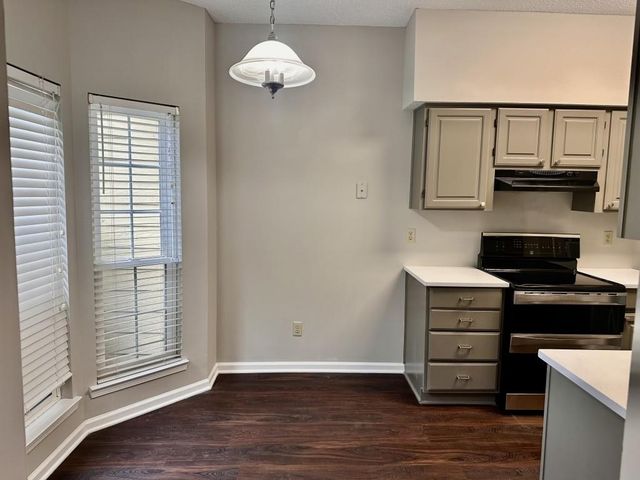 2290 Fairways Court, Kennesaw, GA 30144