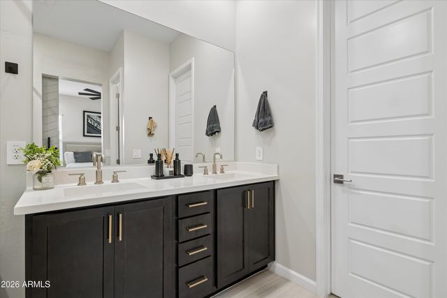 17426 N 49TH Street, Scottsdale, AZ 85254