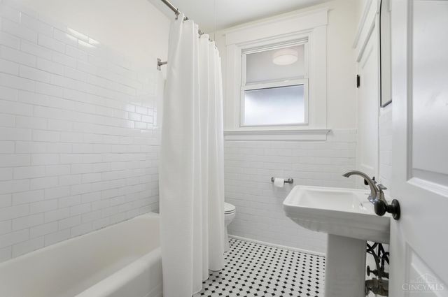 2136 Quatman Avenue, Norwood, OH 45212