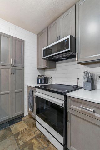 8888 Tallwood DR 1106, Austin, TX 78759