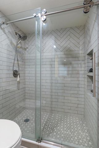 8888 Tallwood DR 1106, Austin, TX 78759