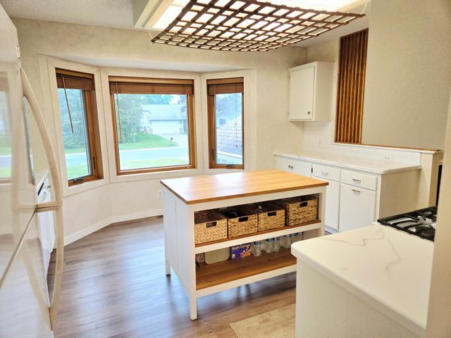 5475 273rd Street, Wyoming, MN 55092