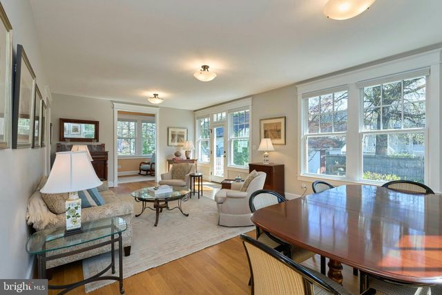 1243 N STUART ST N, Arlington, VA 22201