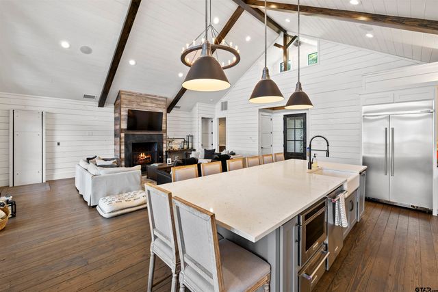 73 Panther Creek Circle, Mt Vernon, TX 75457