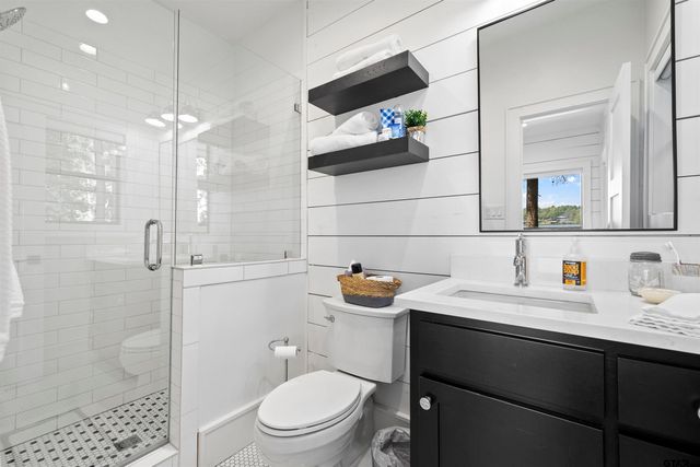 73 Panther Creek Circle, Mt Vernon, TX 75457