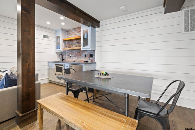 73 Panther Creek Circle, Mt Vernon, TX 75457