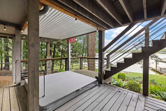 73 Panther Creek Circle, Mt Vernon, TX 75457