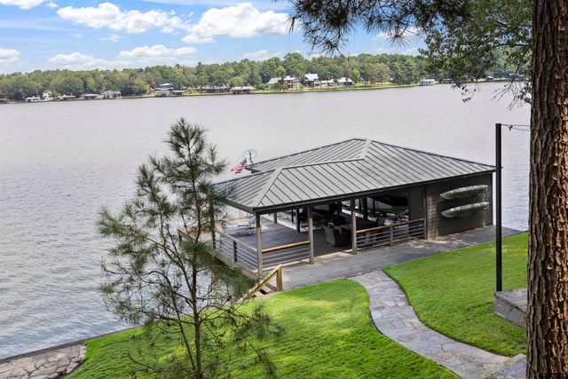 73 Panther Creek Circle, Mt Vernon, TX 75457