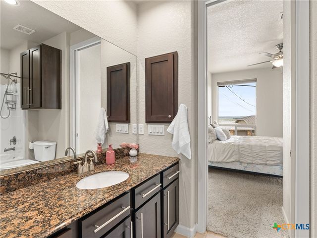2919 Colleen Drive, Canyon Lake, TX 78133