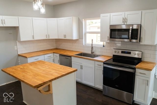 416 N Forest Avenue, Indianapolis, IN 46201