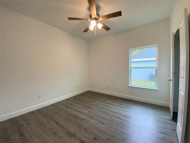 119 E 13th Avenue, Corsicana, TX 75110