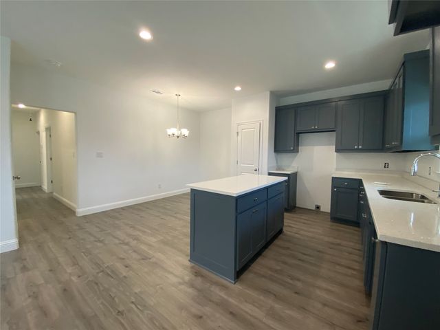 119 E 13th Avenue, Corsicana, TX 75110