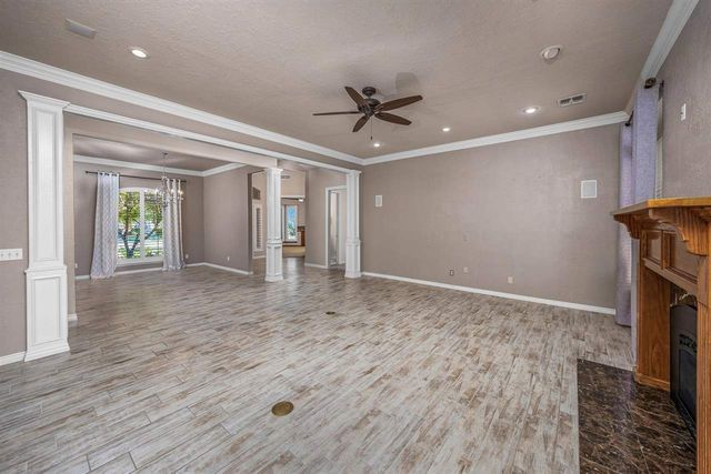 1434 NE Independence, Lawton, OK 73507