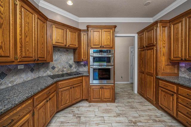 1434 NE Independence, Lawton, OK 73507