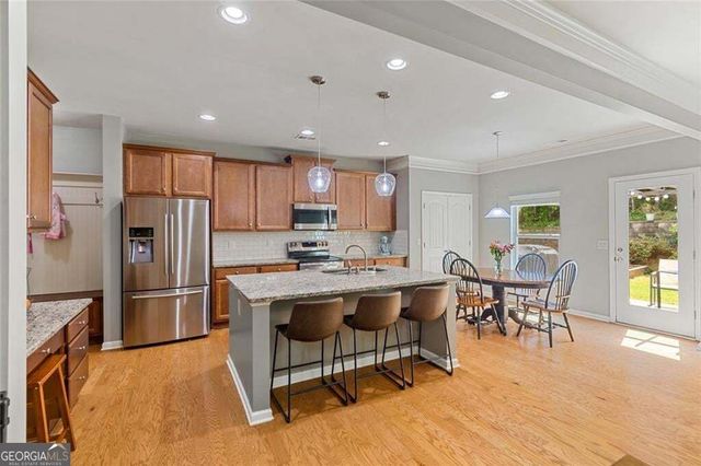 808 Whisperwood Trail, Acworth, GA 30102
