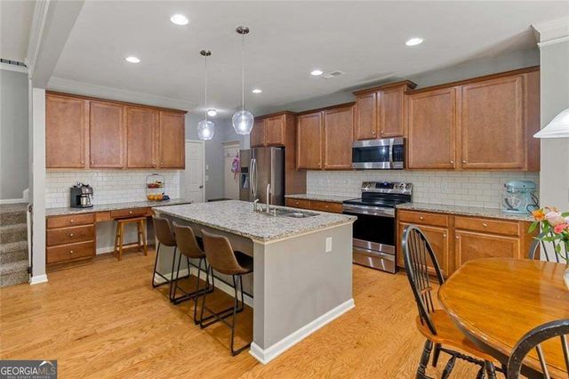 808 Whisperwood Trail, Acworth, GA 30102