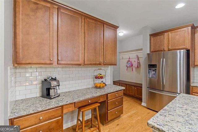 808 Whisperwood Trail, Acworth, GA 30102