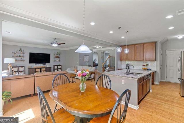 808 Whisperwood Trail, Acworth, GA 30102